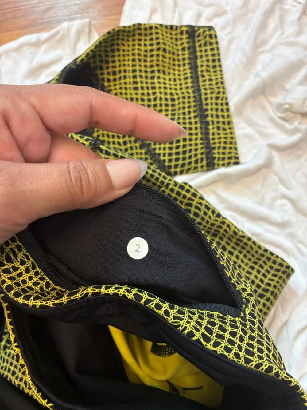 Lululemon Leggings + Zara Tee Bundle – Athleisure Set Size S / 2